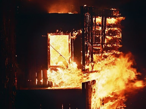 house burning on fire