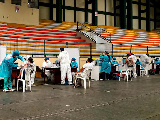 Vaccination station