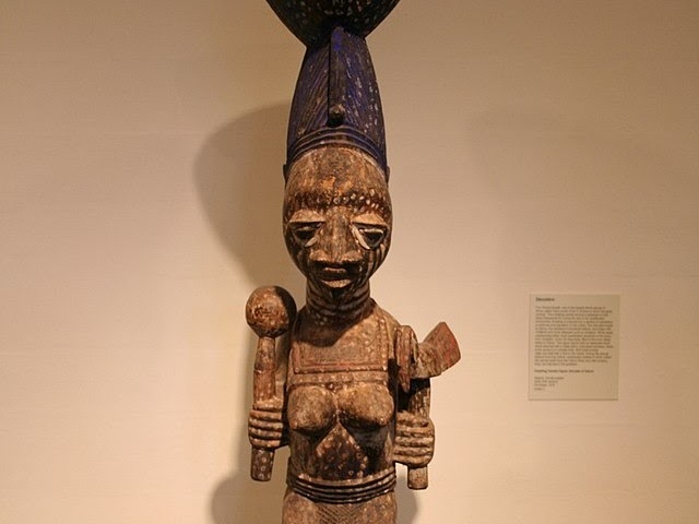 Kneeling Female Figure, Devotee of Oshun