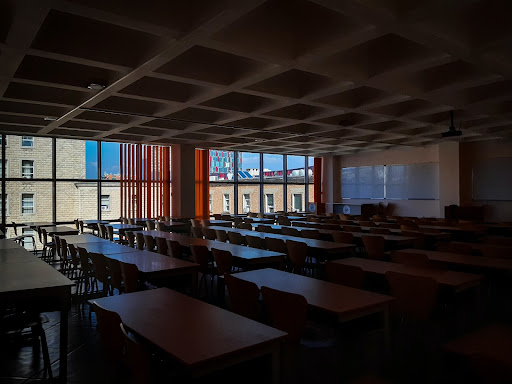 empty room with tables 