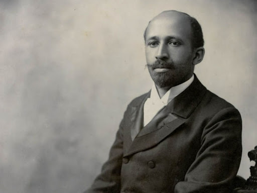 black and white photo of web dubois