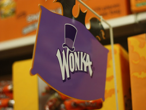 willy wonka sign