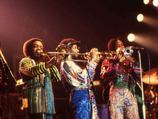 earth wind and fire performing in concert live