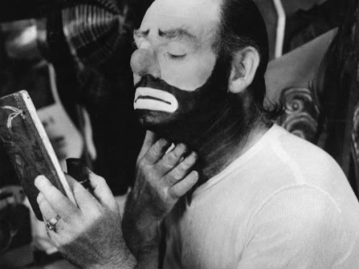 emmett kelly getting ready for show 