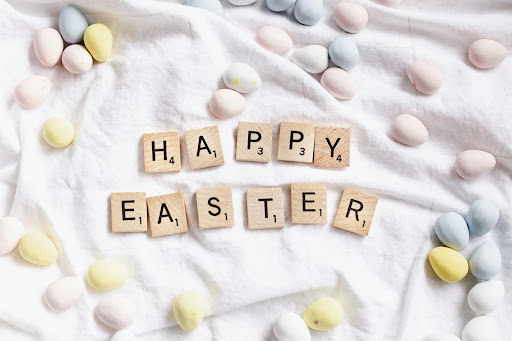scrabble letters that say happy easter