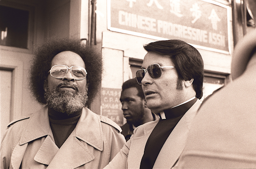 jim jones in religious dress 