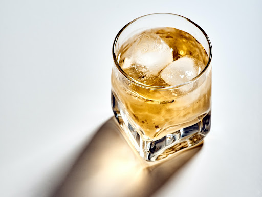 cocktail with ice 