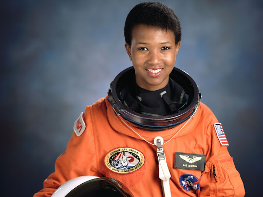 mae jemison smiling