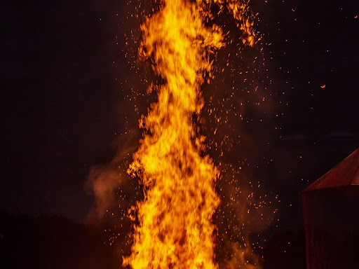 upward flames