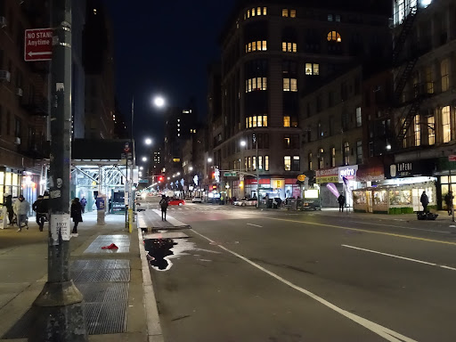 14th st and 6th avenue in nyc