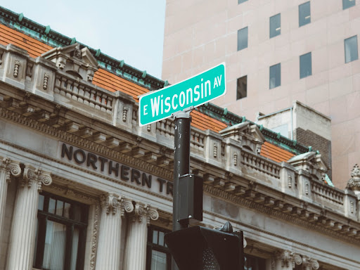 street sign that says wisconsin