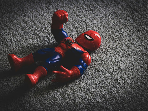 red and blue spider man action figure