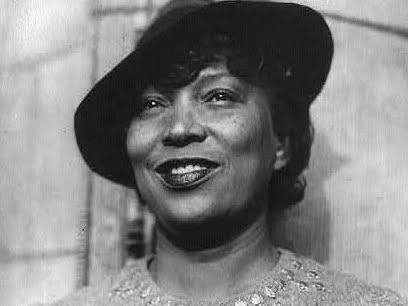 zora neal huston smiling