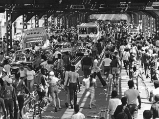 Crowded streets of New York City 