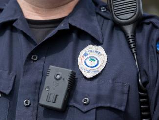 Officer with bodycam