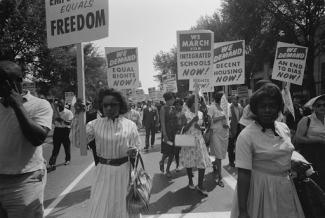 civil rights protestors marching