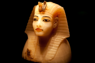 Sculpture of a female pharaoh