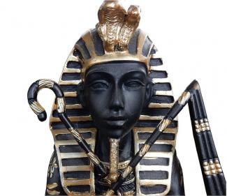Sculpture of an Egyptian pharoh