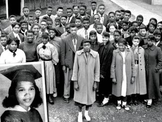 16 yr old who fought segregation standing with her class
