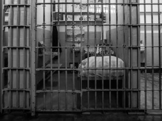 alcatraz jail cell 