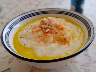 bowl of grits 