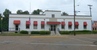 front of the indianola mississippi post office